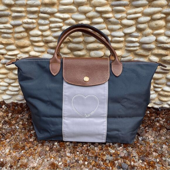 Longchamp Limited Edition Black/Gray Love Heart Le Pliage Shoulder Tote Bag. EUC - Picture 1 of 14